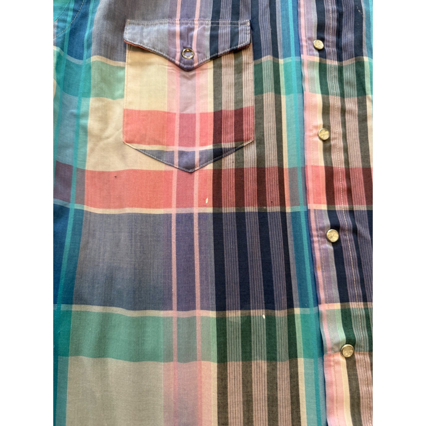 Vintage 1980s Wrangler Pearl Snap Plaid Cotton Poly X-Long Tails Shirt – Size L