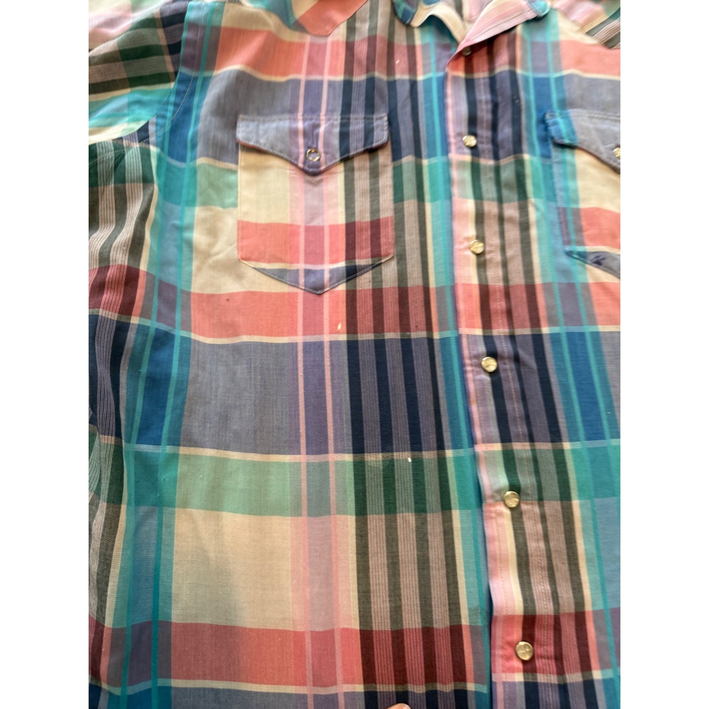 Vintage 1980s Wrangler Pearl Snap Plaid Cotton Poly X-Long Tails Shirt – Size L