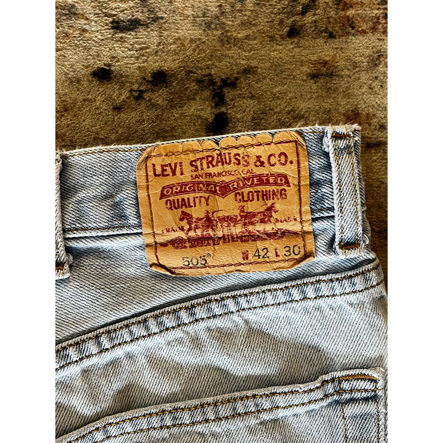 Levi's Mens Regular Fit Light Wash 505 Style Denim Jeans Size 42x30