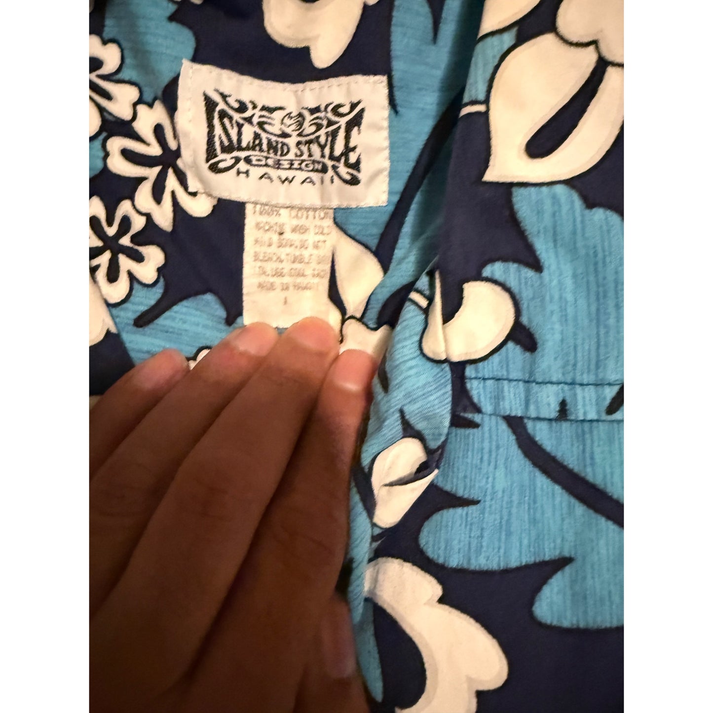 Island Style Design Mens Blue Short Sleeve Hawaiian Button Down Size L