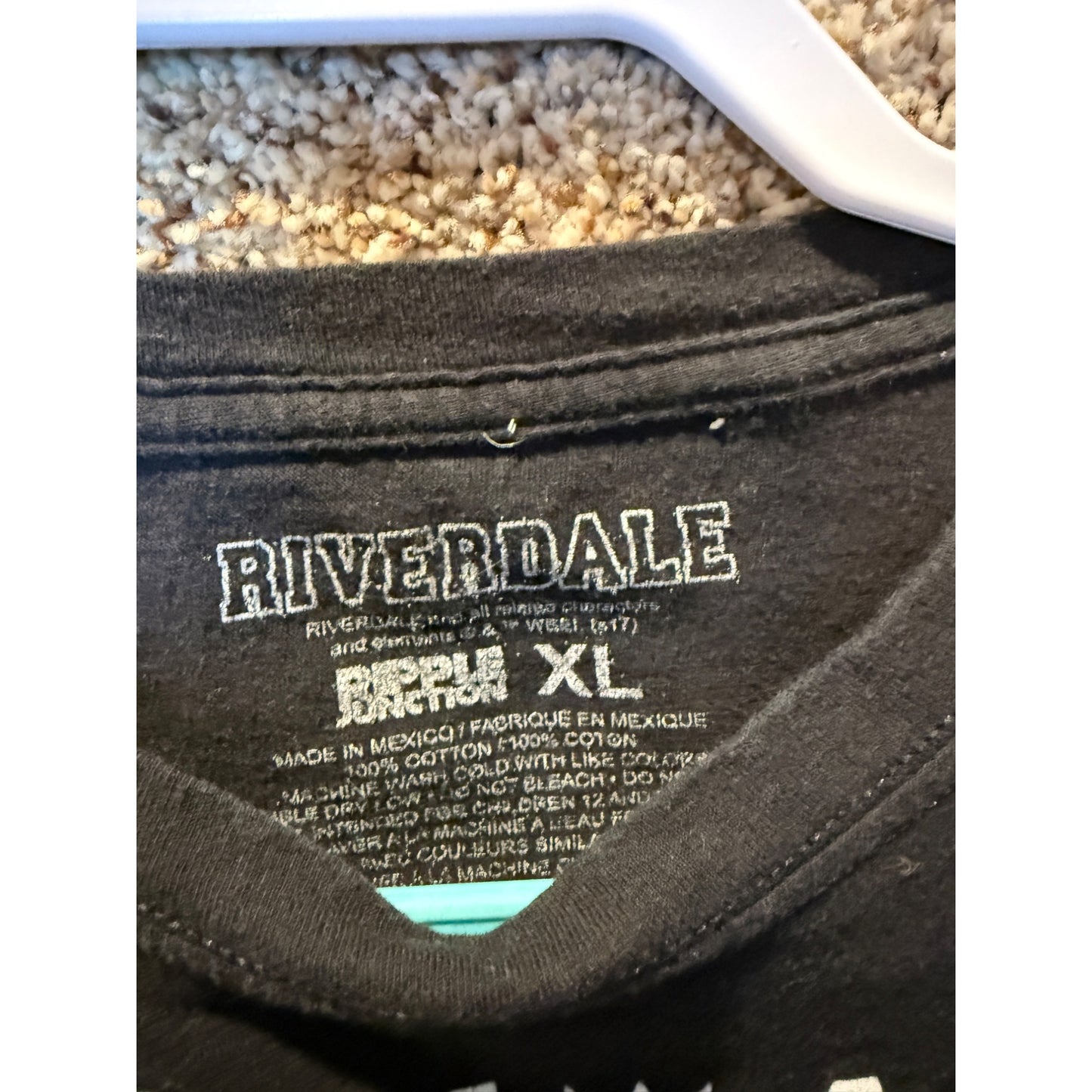 Ripple Junction Riverdale Jughead Jones Shirt Adult Womens Size XL