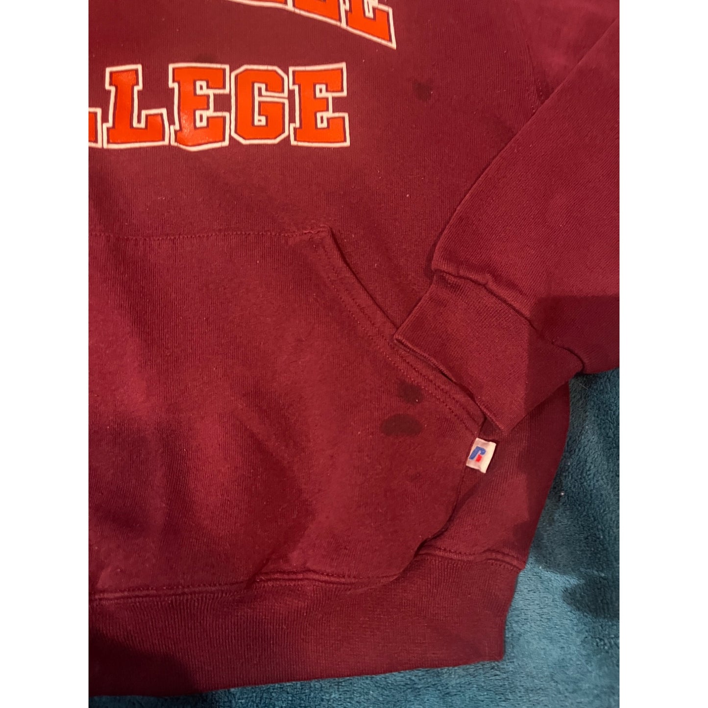 Maryville College Red Long Sleeve Pullover Hoodie Size S