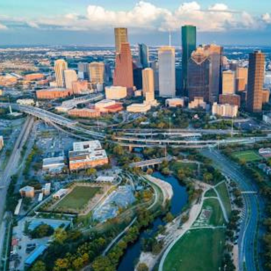 Houston, Texas skyline representing the heart of Popular Thrift Store’s vintage and thrift clothing culture, home to local thrift stores, estate sales, and sustainable fashion.