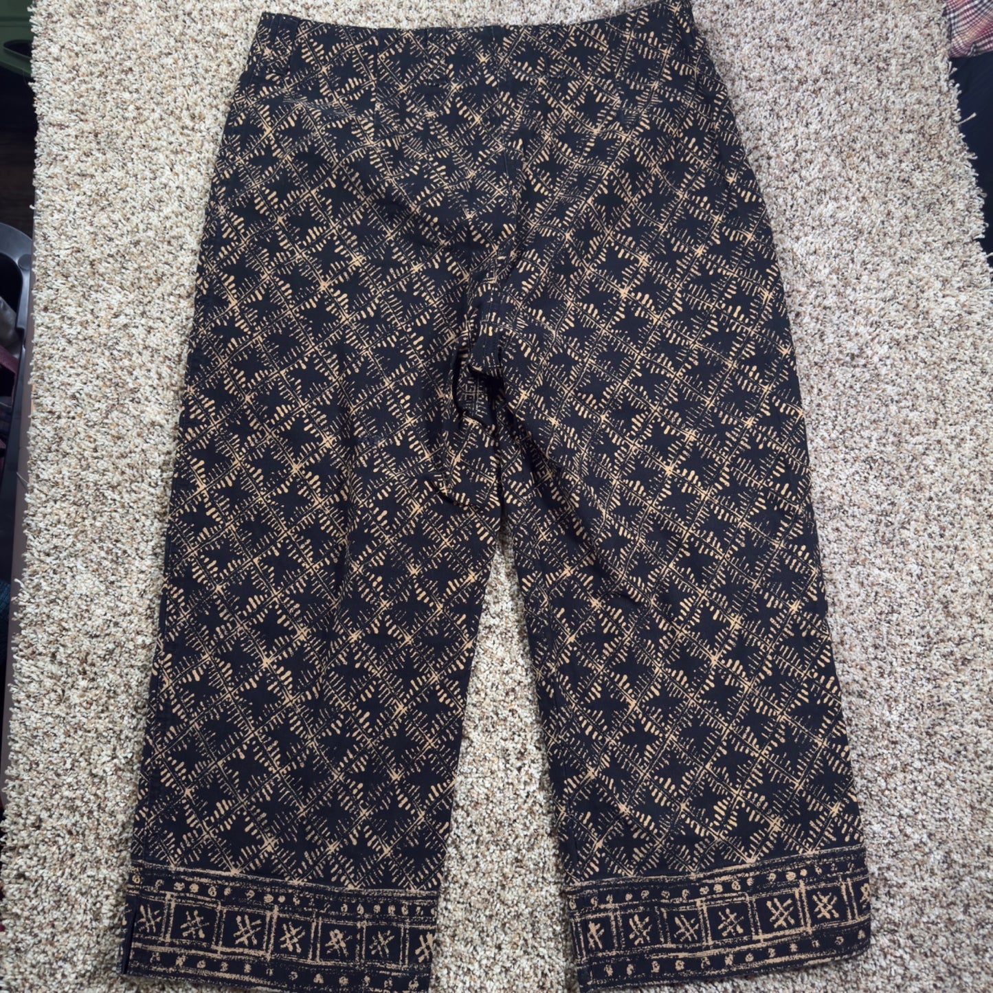 Lauren Ralph Lauren Women’s 8 Black Beige Tribal Print Crop Pants