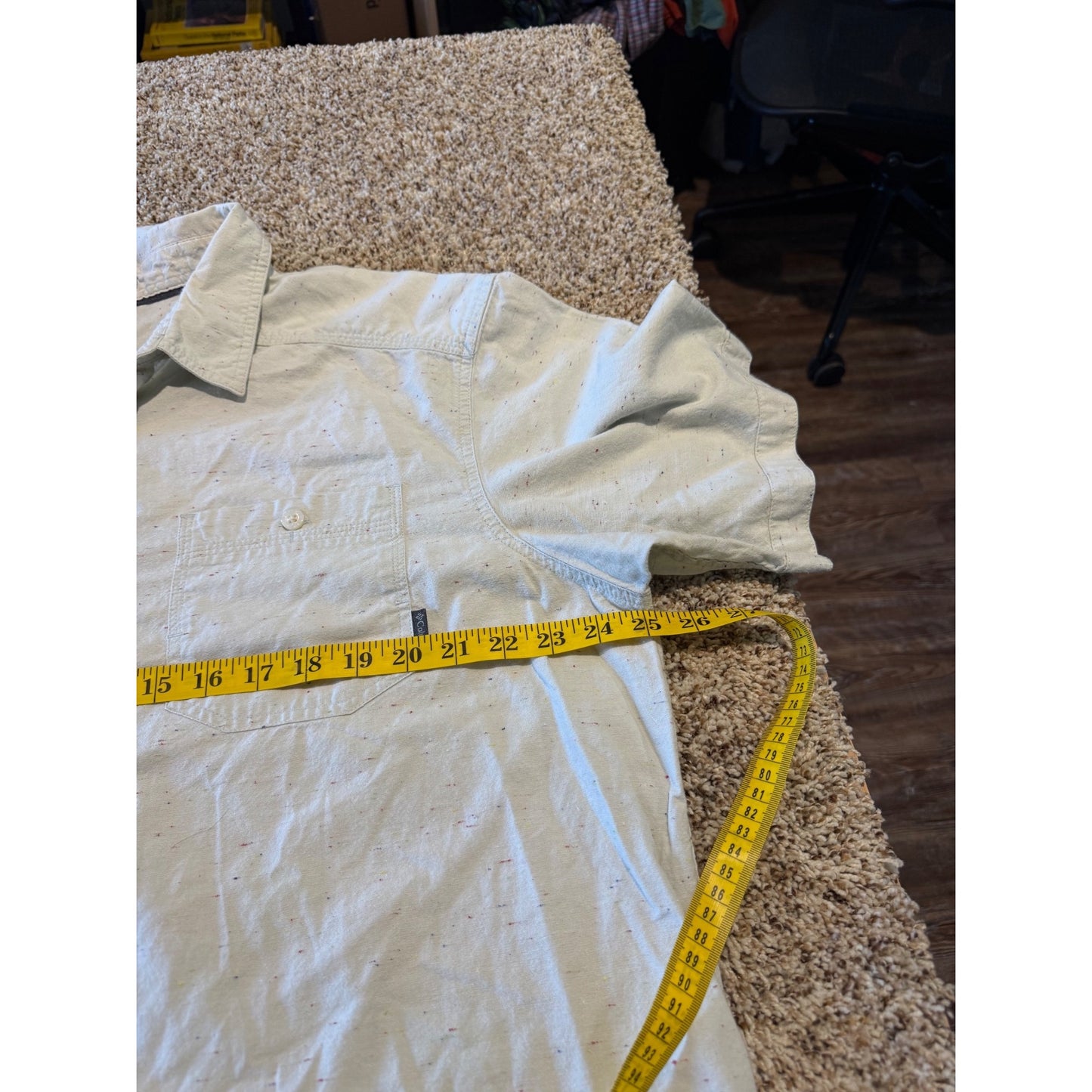 Columbia Sportswear Short Sleeve Button-Down Shirt Men's XL Tan Flecked