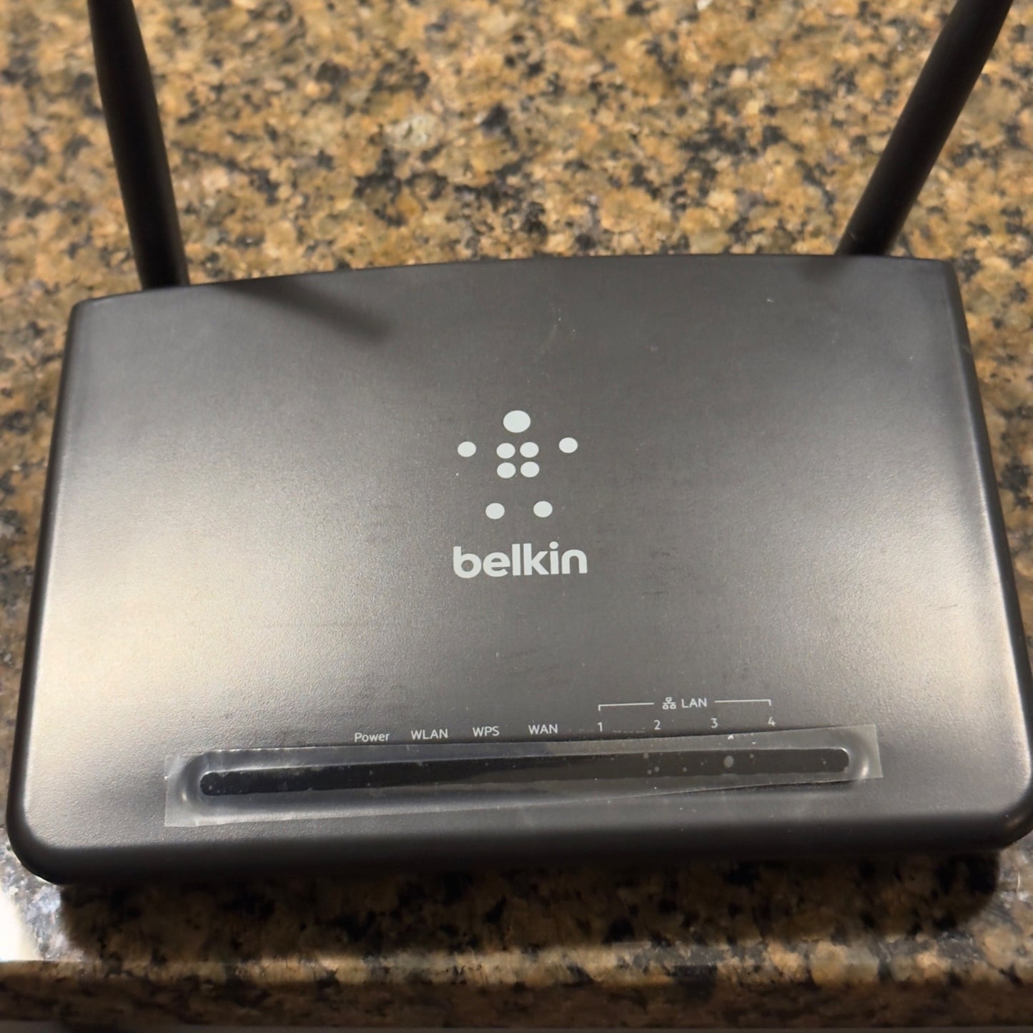 Belkin N300 Wi-Fi N Router F9K1007 Red Black Wireless Router