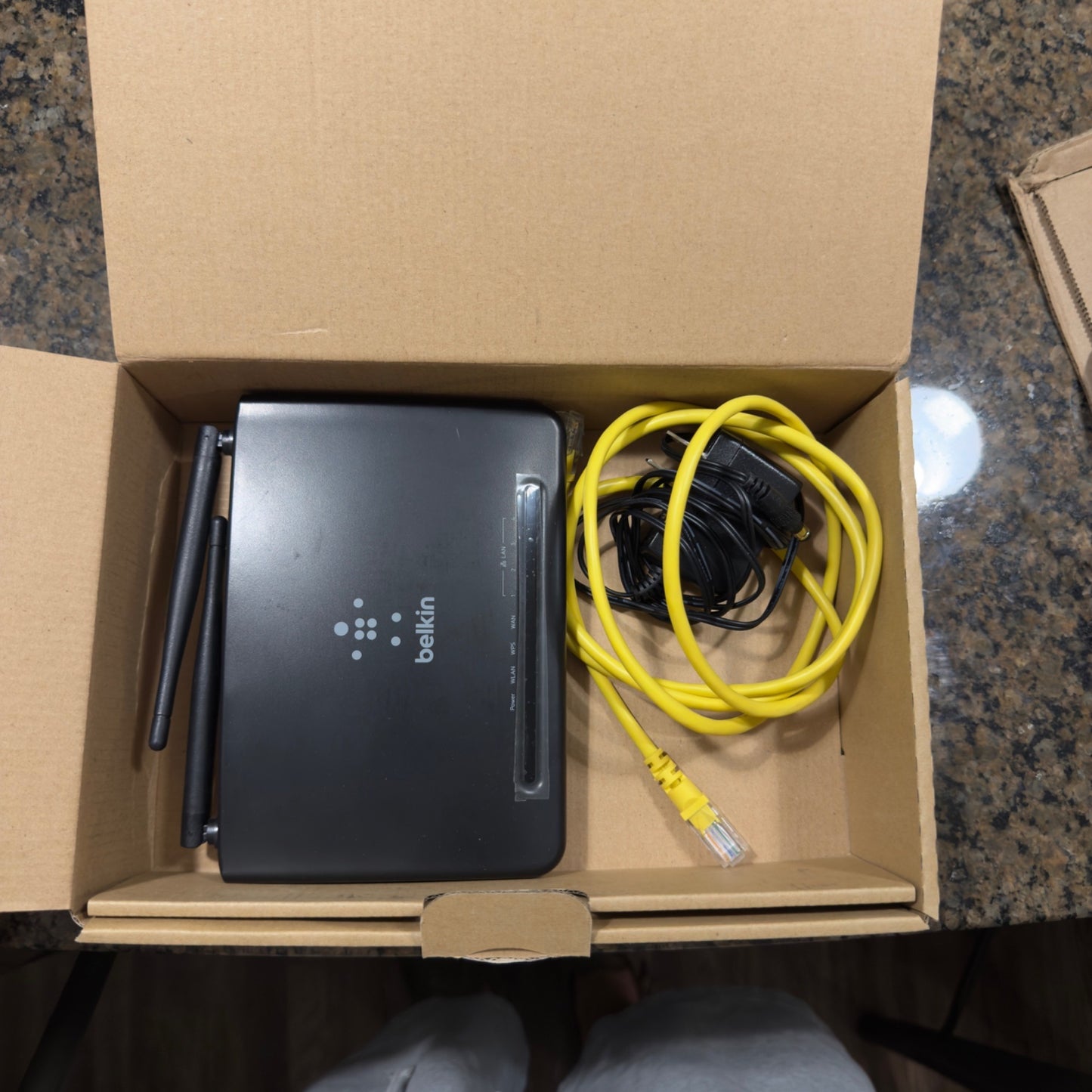 Belkin N300 Wi-Fi N Router F9K1007 Red Black Wireless Router