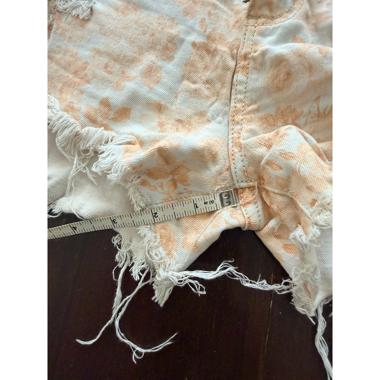 Sapphire Ink Women's Shorts Juniors 5 Peach Floral Print Cream Denim Y2K
