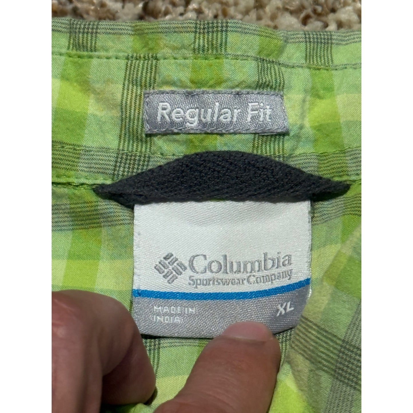 Columbia Sportswear Green Gray Plaid Button Down Shirt Men's XL Regular Fit