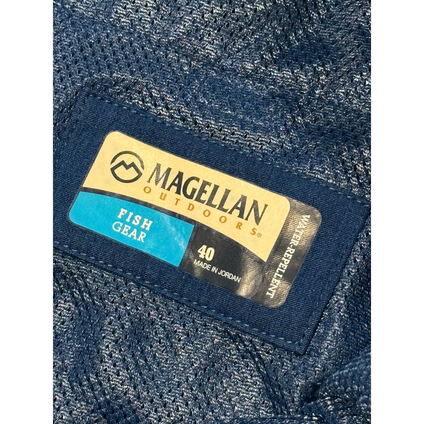 Magellan Outdoors Water Repellent Cargo Shorts Men's 40 Khaki Performance