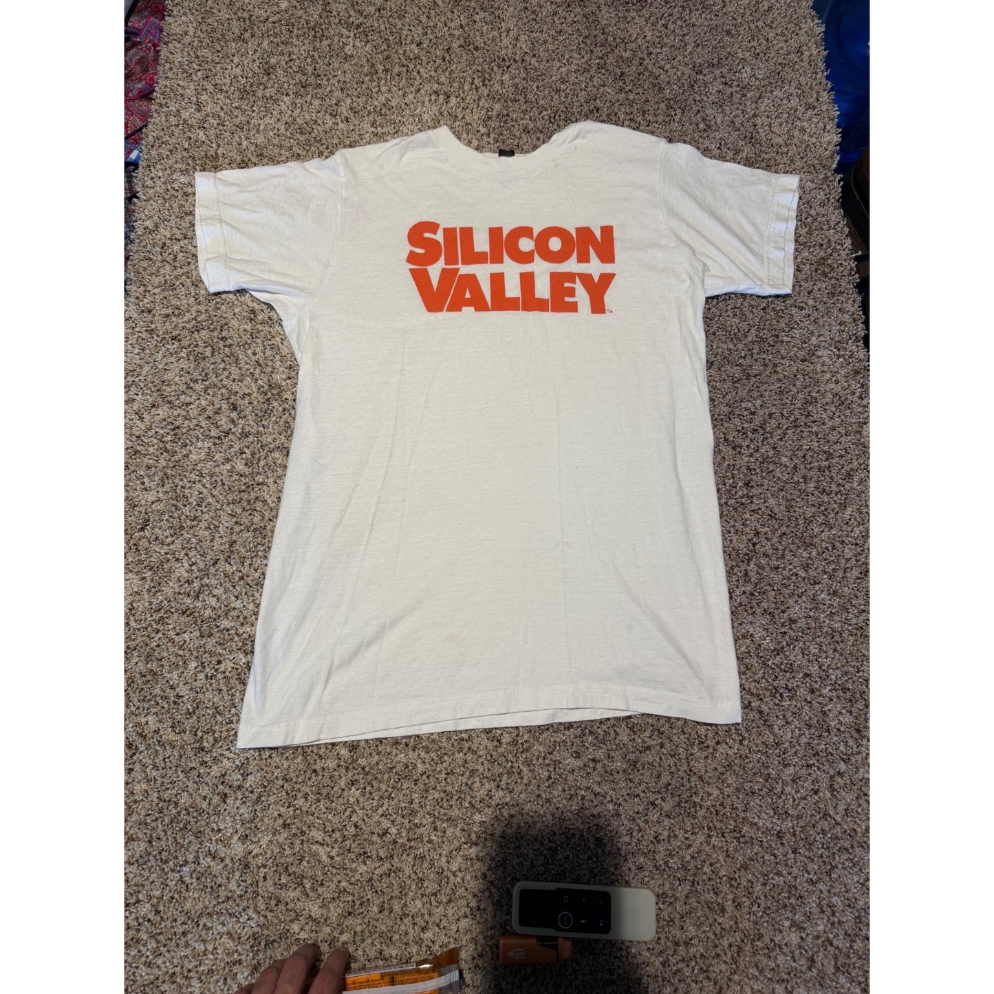 Silicon Valley HBO Logo T-Shirt Men's M Off White Red Graphic Tee